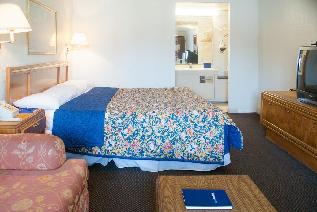 Executive Inn Jacksonville Chambre photo
