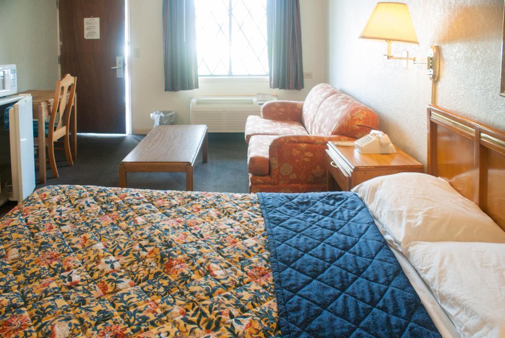 Executive Inn Jacksonville Extérieur photo